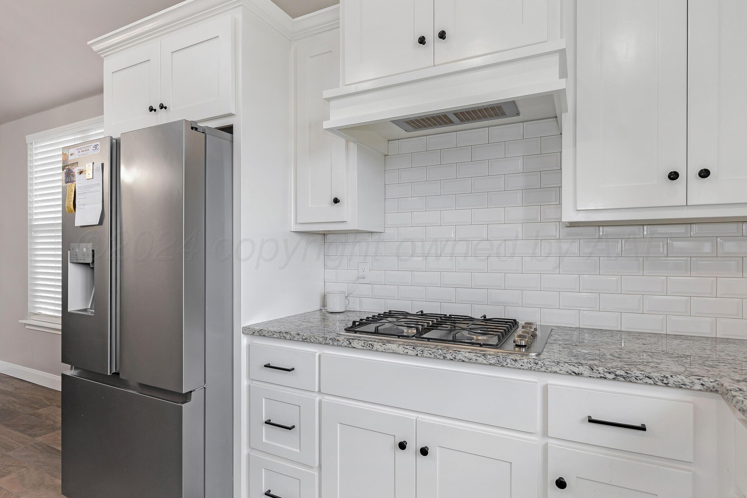 17200 Stone Creek Road Amarillo, TX 79124 - Photo 10 of 32 012_Kitchen 3