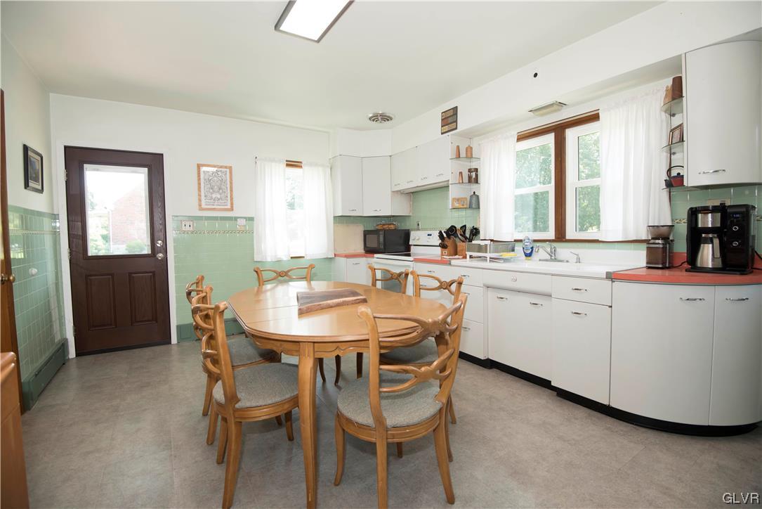 320 Hamilton Avenue Bethlehem, PA 18017 - Photo 15 of 43