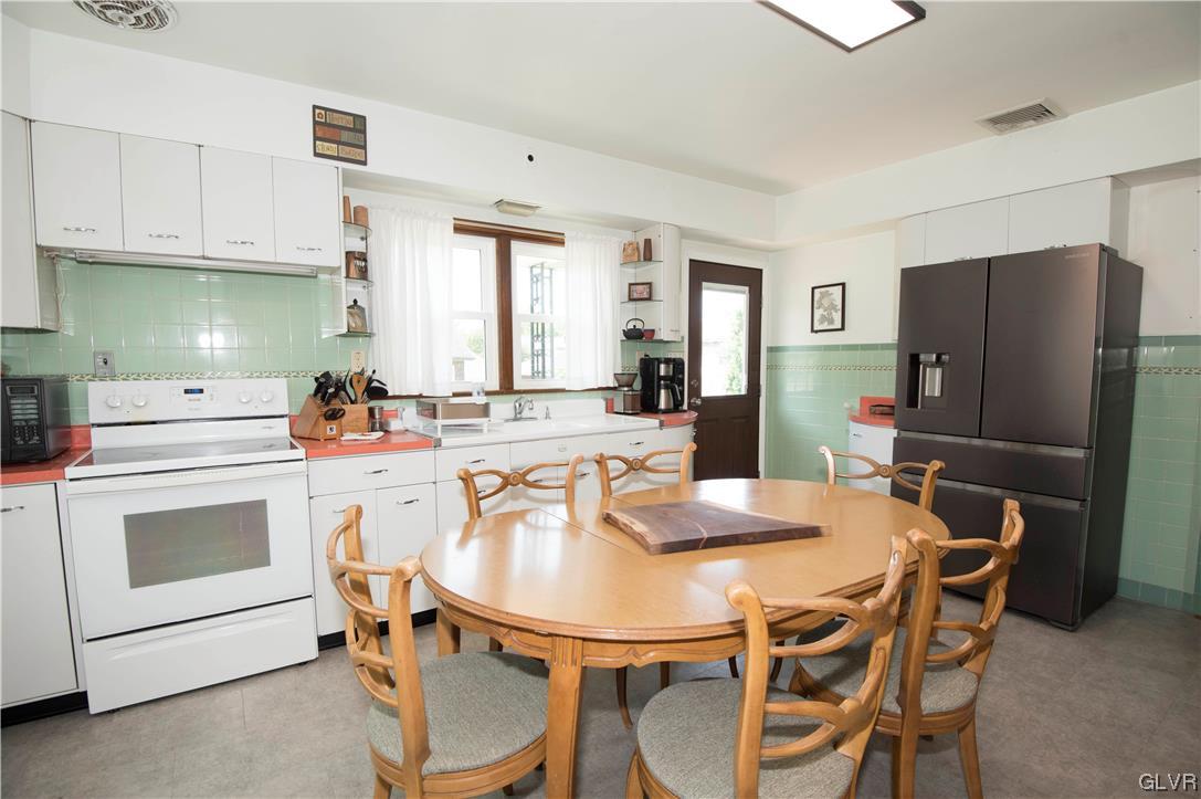 320 Hamilton Avenue Bethlehem, PA 18017 - Photo 17 of 43