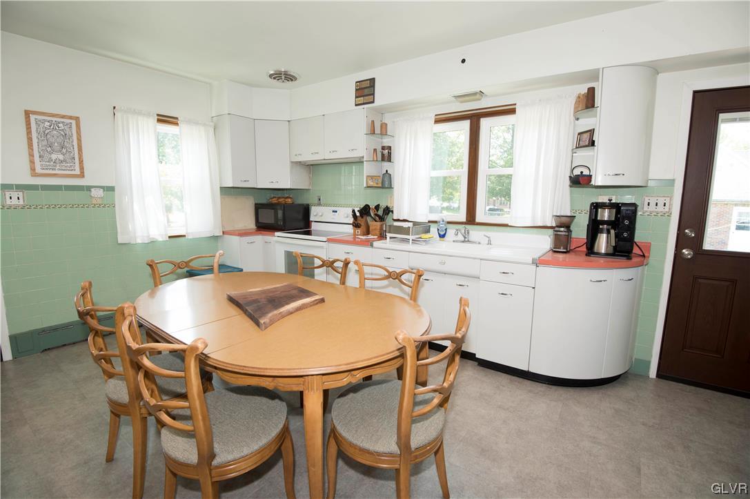 320 Hamilton Avenue Bethlehem, PA 18017 - Photo 18 of 43