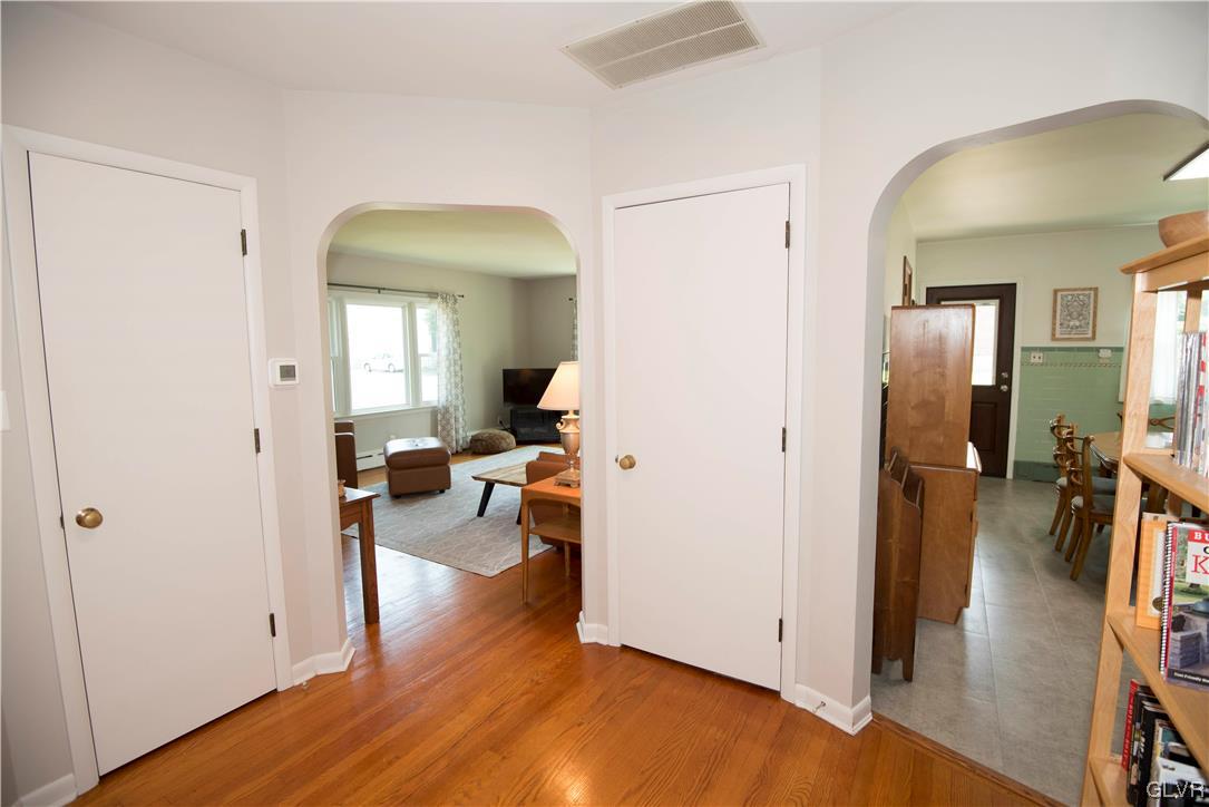 320 Hamilton Avenue Bethlehem, PA 18017 - Photo 29 of 43