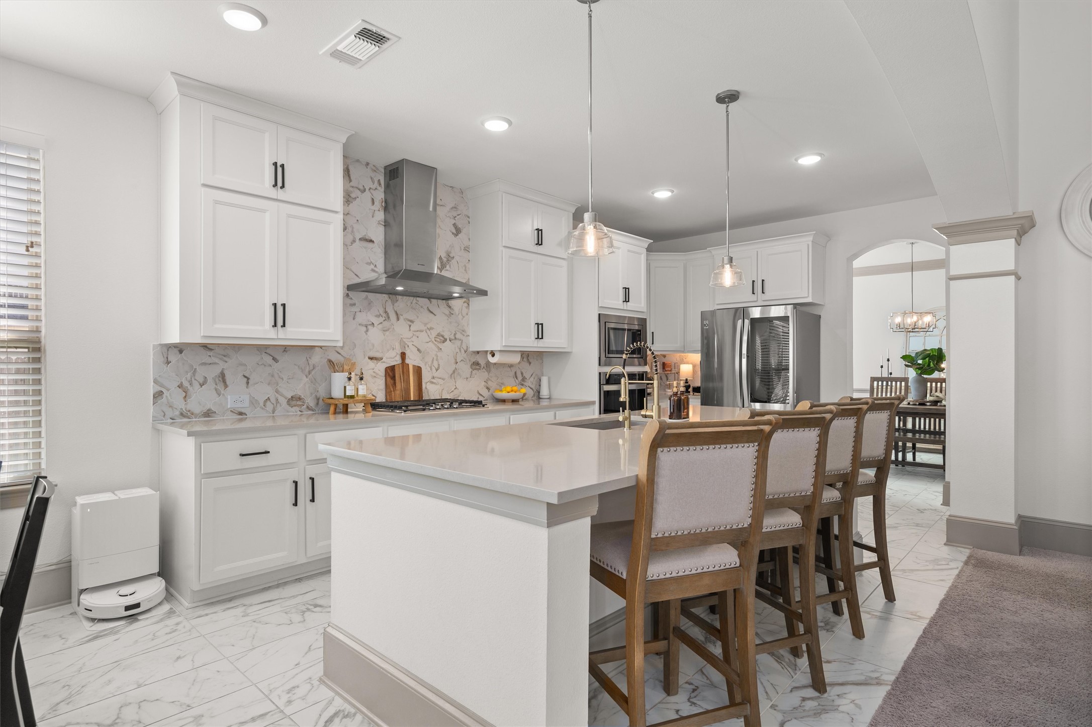 209 Rio Ranchero Road Georgetown, TX 78628 - Photo 4 of 37 Large kitchen island!