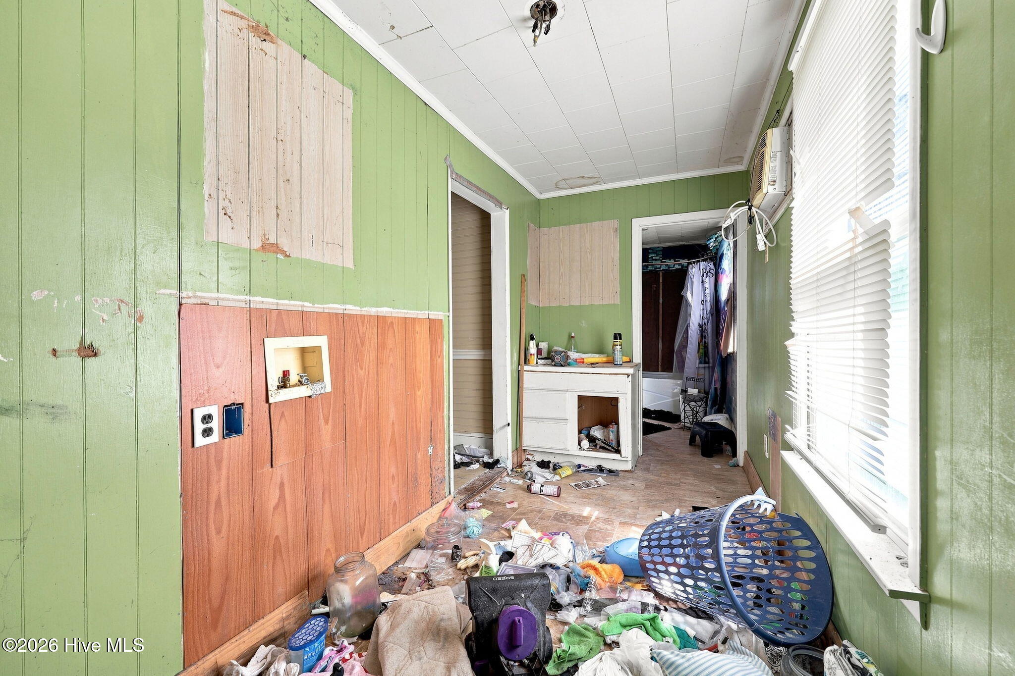 105 Brick Kiln Road Washington, NC 27889 - Photo 29 of 47 Laundry Room