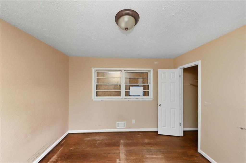 2402 Dawn Drive Decatur, GA 30032 - Photo 11 of 19