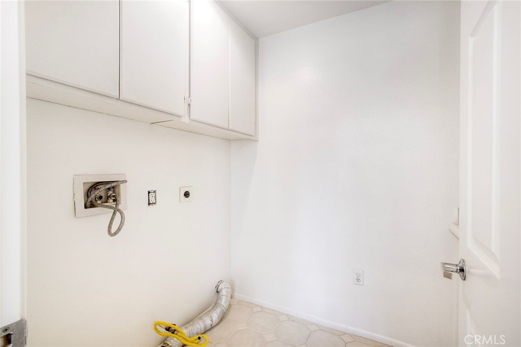 4993 Lamia Way Oceanside, CA 92056 - Photo 12 of 37