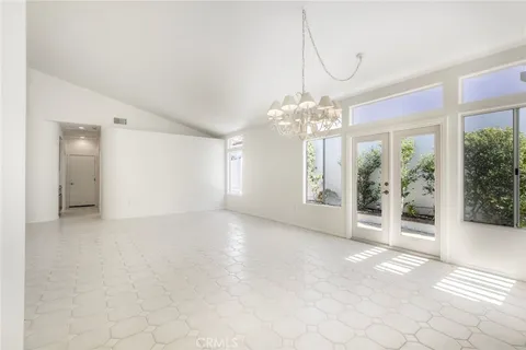 $925,000 | 4993 Lamia Way, Oceanside, CA 92056