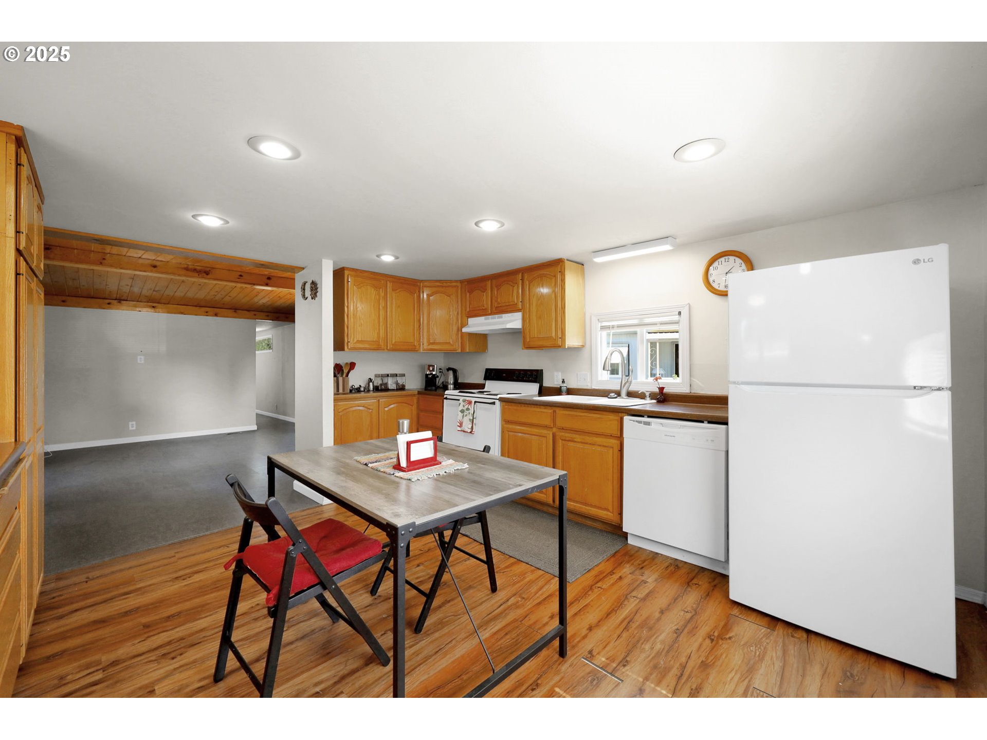 1125 58th Street, Unit 96 Springfield, OR 97478 - Photo 9 of 28