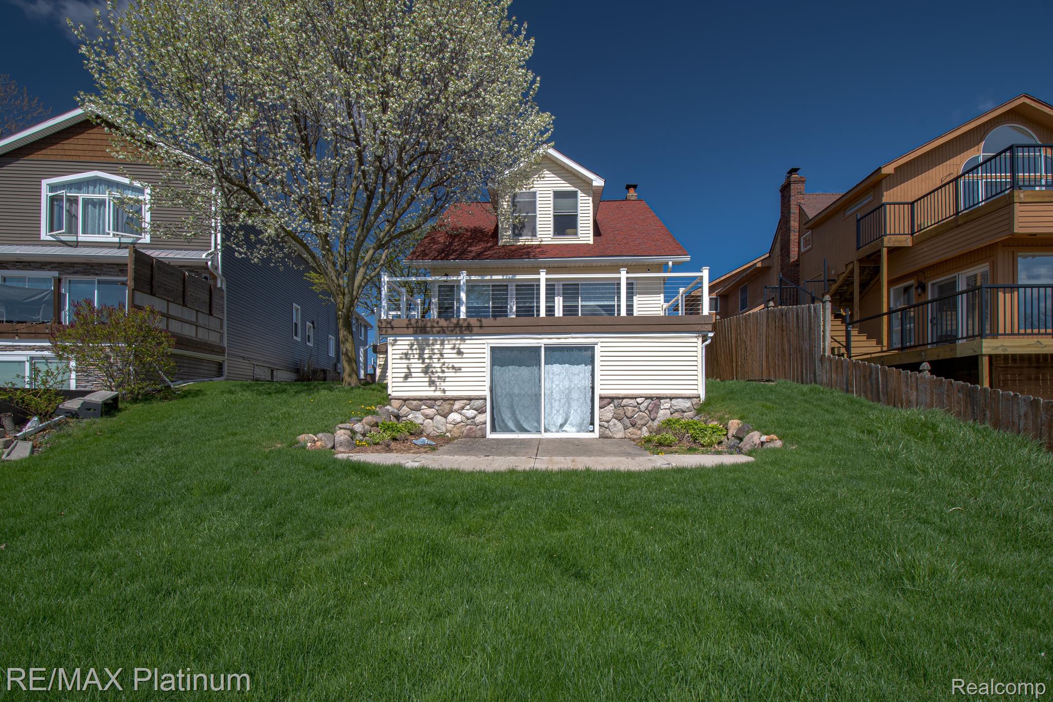 11465 Torrey Road Fenton, MI 48430 - Photo 30 of 37 Gallery Image 30