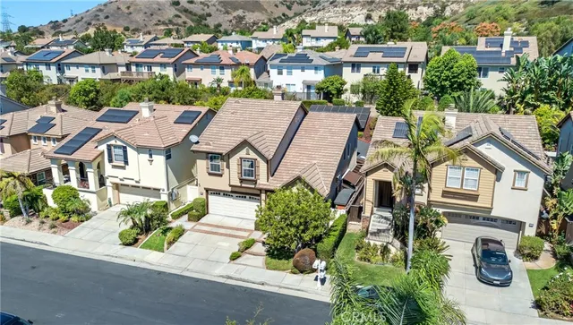$1,350,000 | 7003 Monaco Parkway, Orange, CA 92867