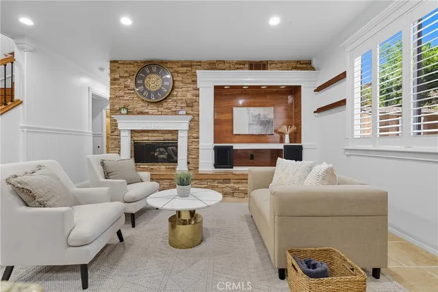 $1,350,000 | 7003 Monaco Parkway, Orange, CA 92867