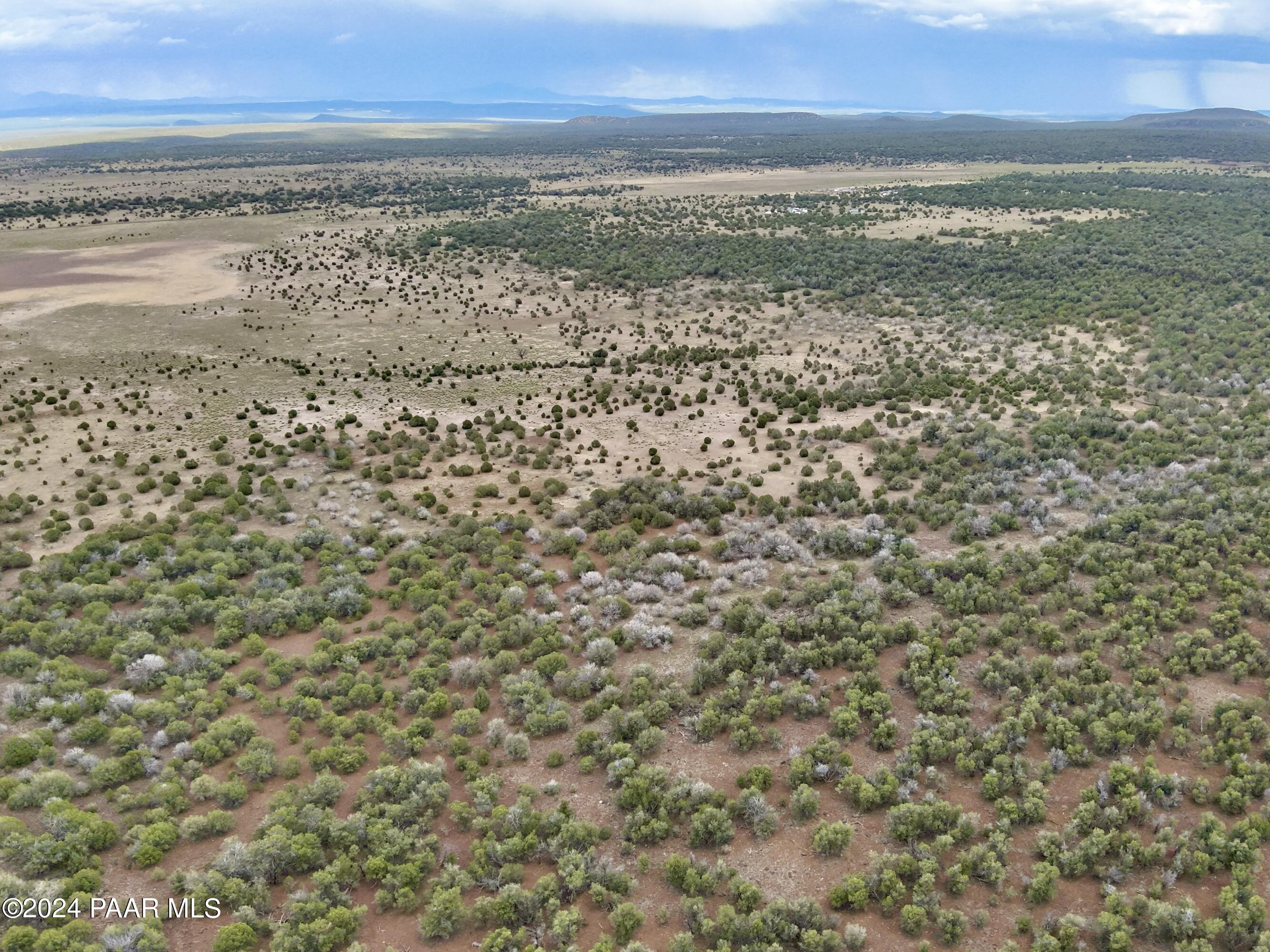 11189 Huckleberry Road Williams, AZ 86046 - Photo 3 of 13 a view of city and ocean