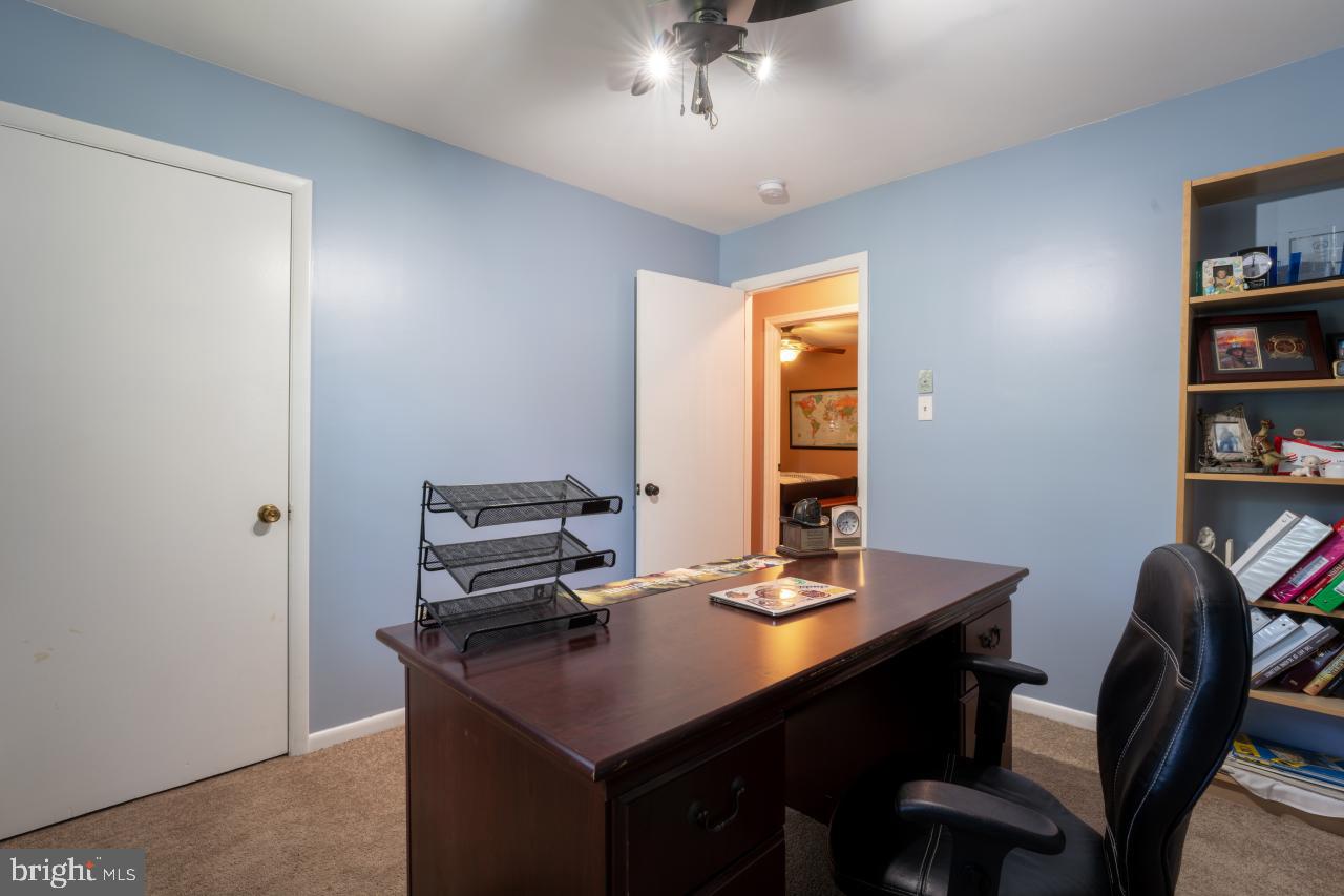 2125 Oak Road Port Republic, MD 20676 - Photo 21 of 39 Second Bedroom