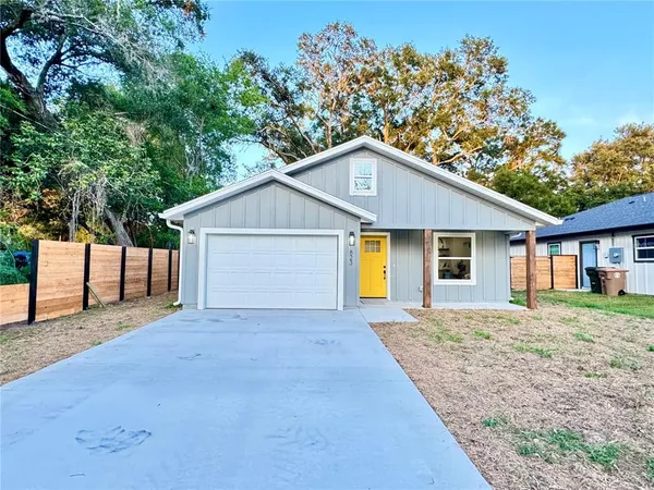 $265,000 | 823 Northwest 13th Avenue, Ocala, FL 34475