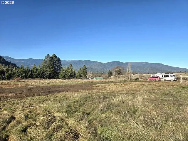 $244,900 | 1065 Panther Gulch Road, Williams, OR 97544