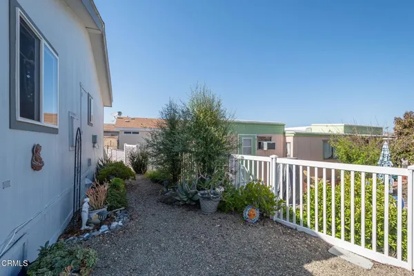 $375,000 | 10685 Blackburn Place, Unit 38, Ventura, CA 93004