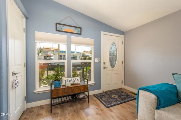 $375,000 | 10685 Blackburn Place, Unit 38, Ventura, CA 93004