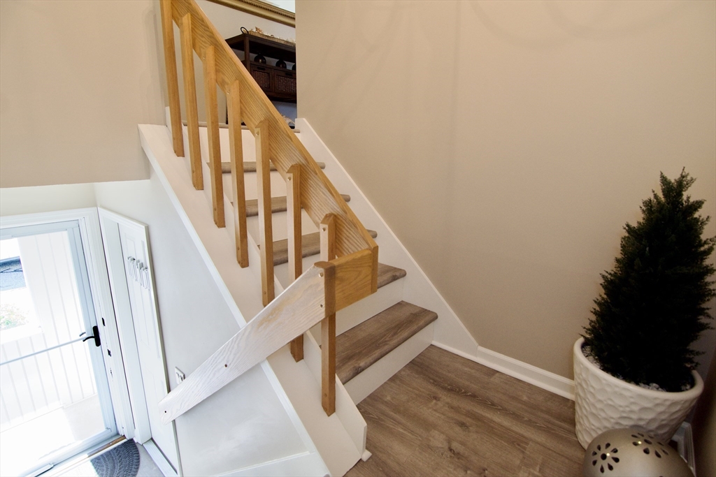 2205 Boston Road, Unit Q160 Wilbraham, MA 01095 - Photo 29 of 41 a view of entryway