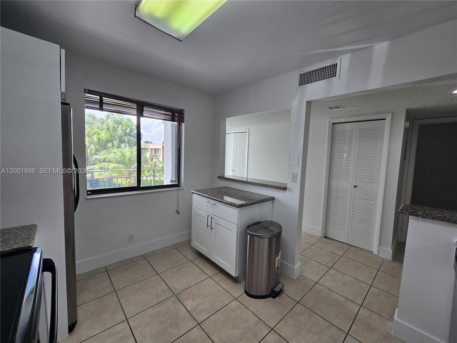 310 Racquet Club Road, Unit 204 Weston, FL 33326 - Photo 10 of 34
