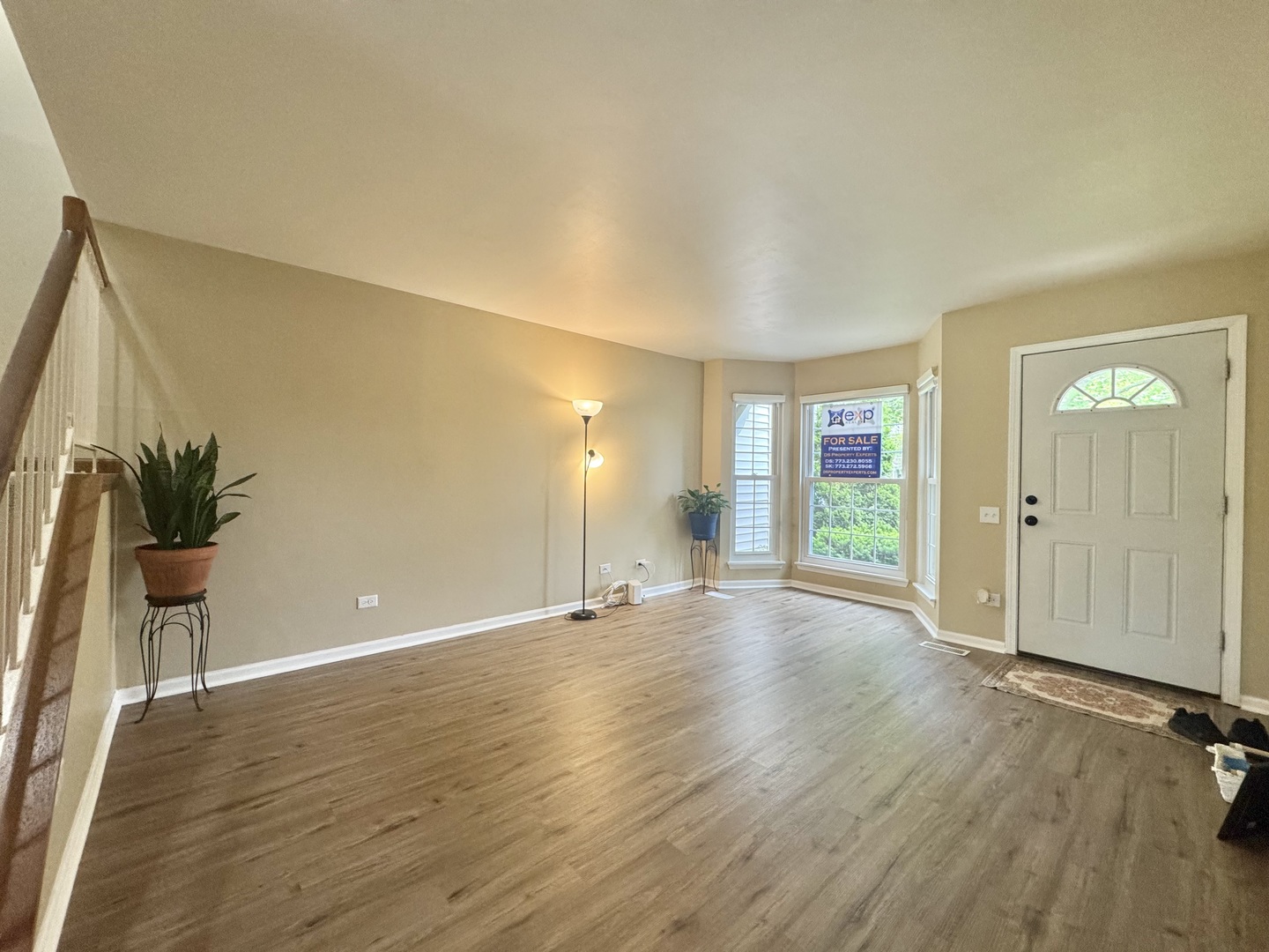 20 North Oltendorf Road Streamwood, IL 60107 - Photo 3 of 28 Gallery Image 3