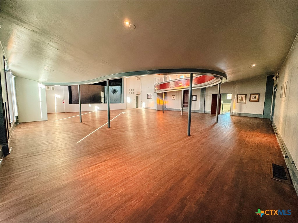 202 East Forrest Street Victoria, TX 77901 - Photo 36 of 47