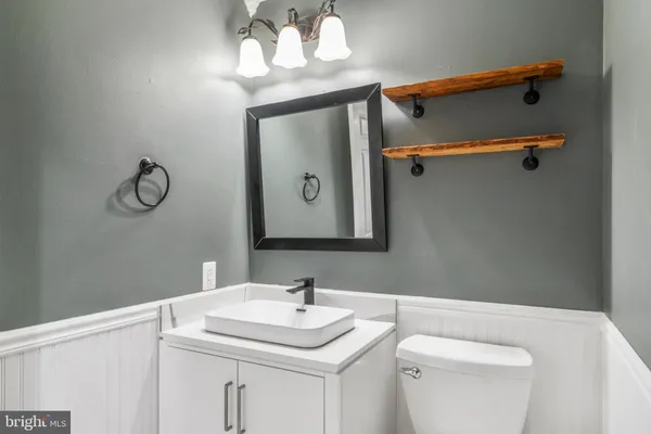 $700,000 | 7777 Harmer Court, Severn, MD 21144