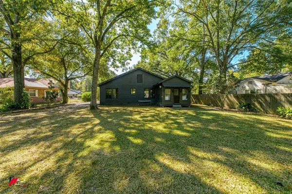 $210,000 | 1505 McArthur Drive, Mansfield, LA 71052