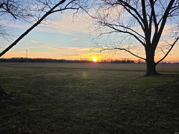 $375,000 | 7748 East 1100th Road North, Odon, IN 47562