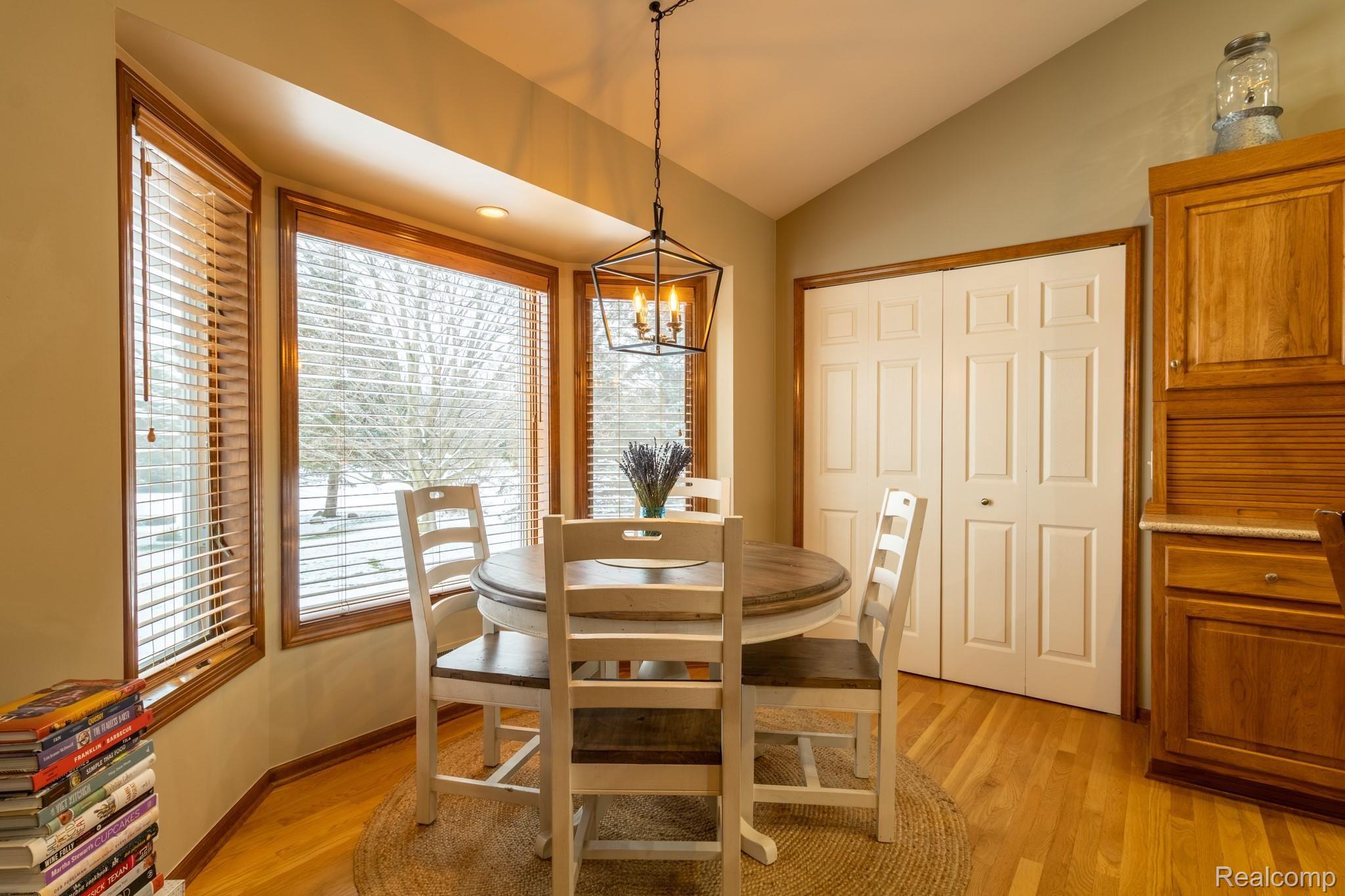 1117 East Cook Road Grand Blanc, MI 48439 - Photo 9 of 41 IMG_4473-HDR.jpg