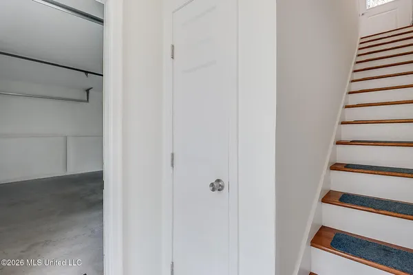 $2,000 | 707 W Beach, Unit 707, Long Beach, MS 39560