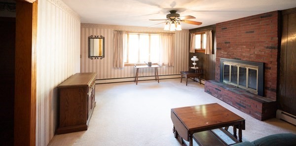 369 State Road Templeton, MA 01436 - Photo 5 of 34