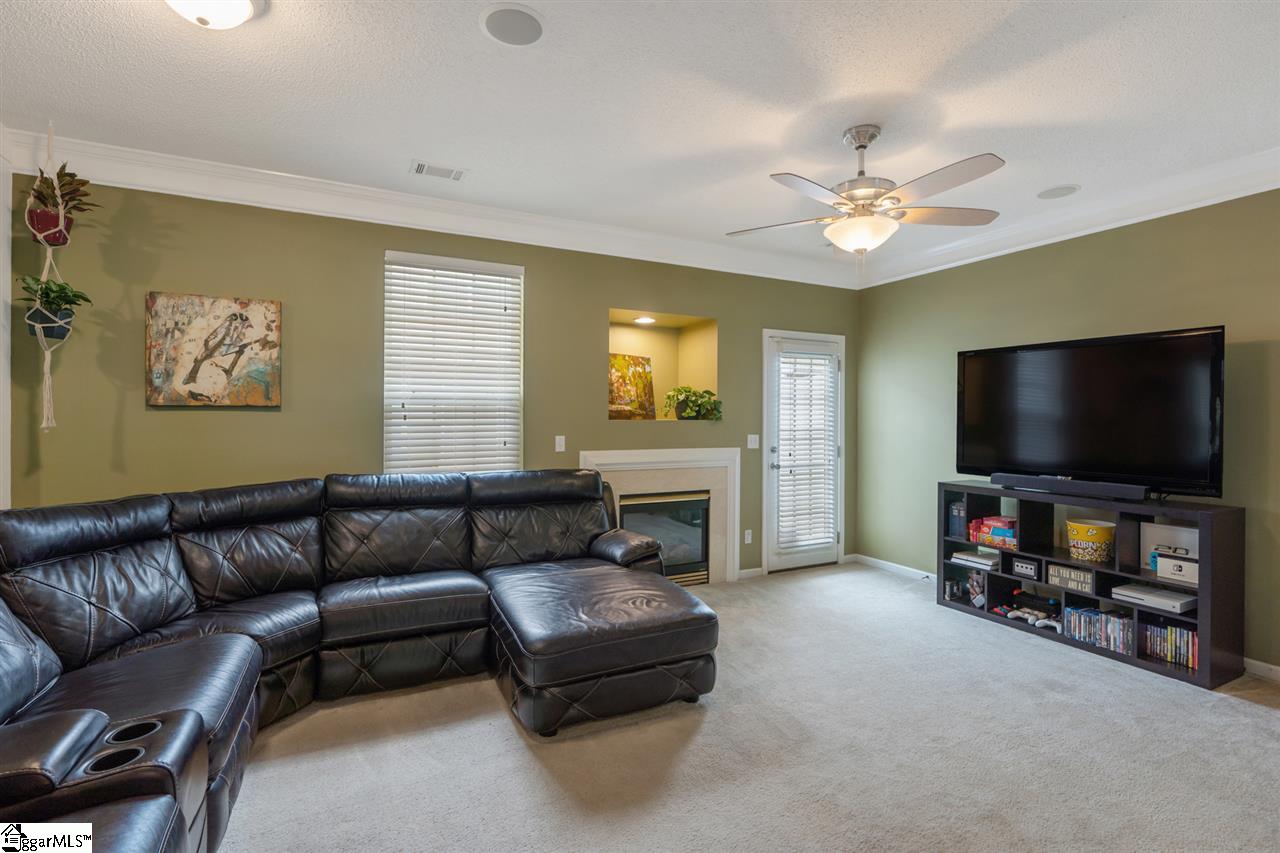 3 Stratus Court Greer, SC 29650 - Photo 5 of 21 Gallery Image 5