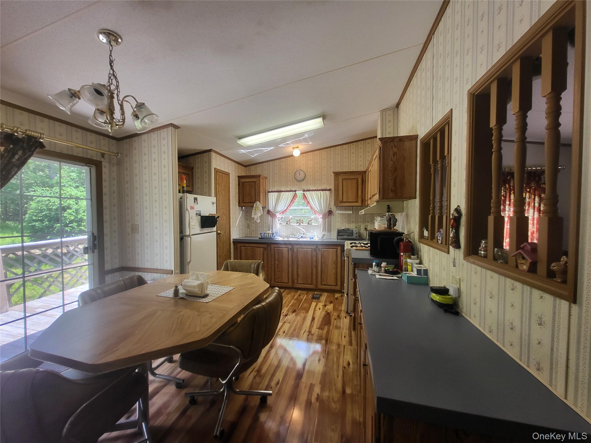 52 Log Road Parksville, NY 12768 - Photo 10 of 31