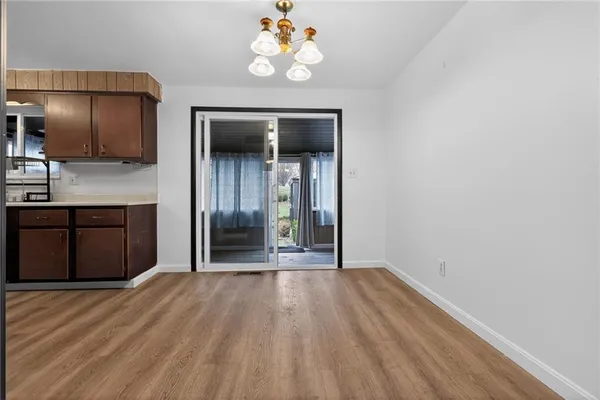 $1,640 | 213 Tilford Road, Pittsburgh, PA 15235