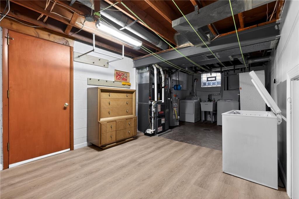 213 Tilford Road Pittsburgh, PA 15235 - Photo 19 of 20 a view of a storage room