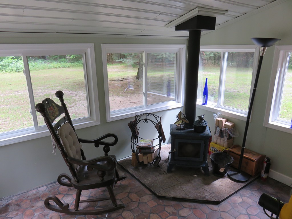 319 Pleasant Street Dunstable, MA 01827 - Photo 9 of 30