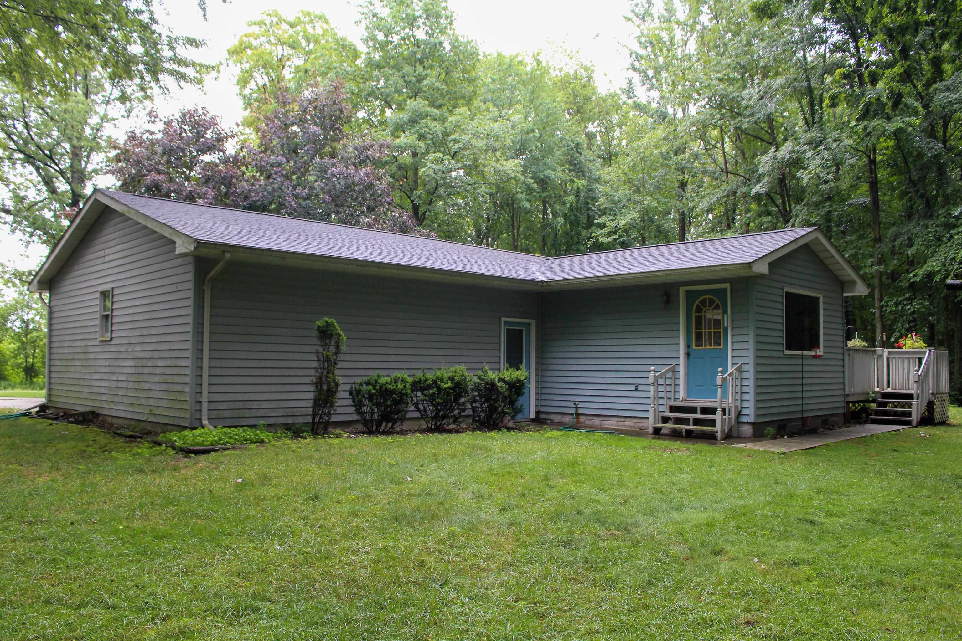 3380 South Genuine Road Mount Pleasant, MI 48858 - Photo 28 of 46 1902521-27.JPG