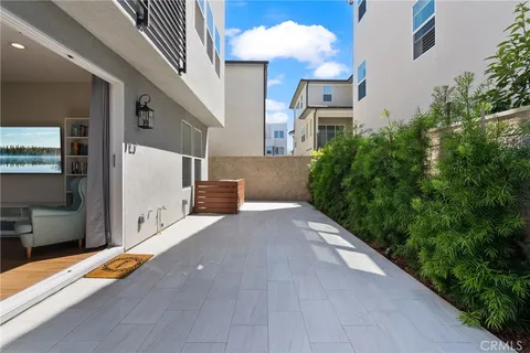 $1,895,000 | 200 Newton, Lake Forest, CA 92630