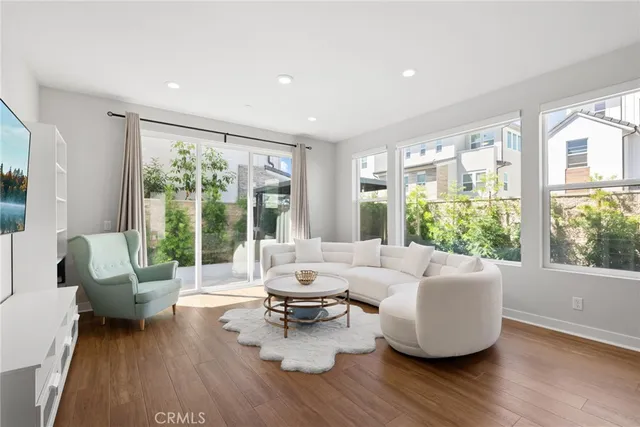 $1,895,000 | 200 Newton, Lake Forest, CA 92630