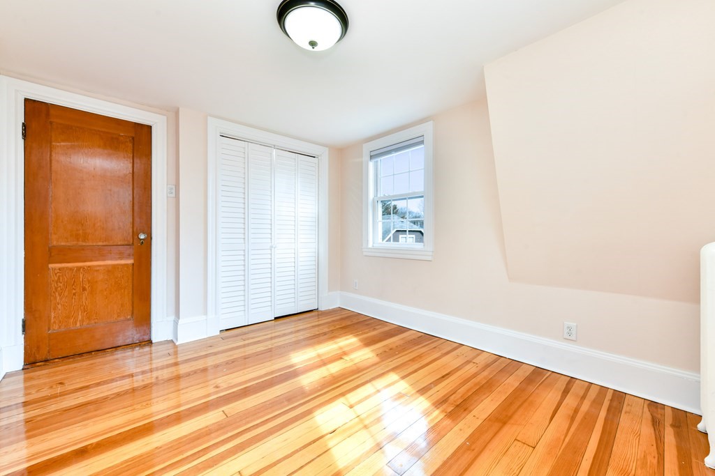 4 Ridge Avenue Dedham, MA 02026 - Photo 29 of 39 Gallery Image 29