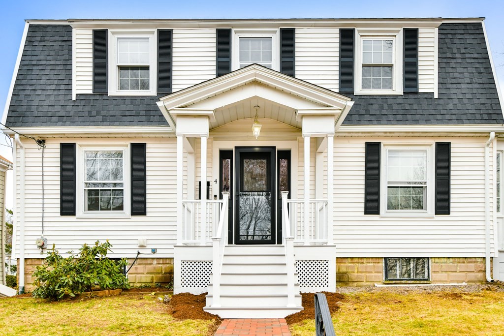 4 Ridge Avenue Dedham, MA 02026 - Photo 4 of 39 Gallery Image 4