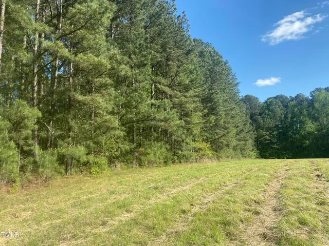 $140,000 | 220 Curlew Drive, Chapel Hill, NC 27517