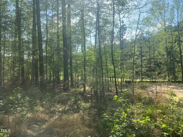 $140,000 | 220 Curlew Drive, Chapel Hill, NC 27517