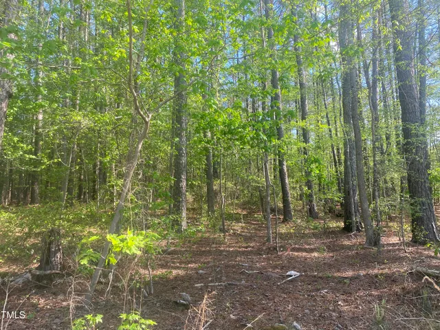 $140,000 | 220 Curlew Drive, Chapel Hill, NC 27517