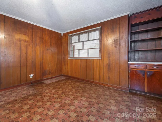 an empty room with closet