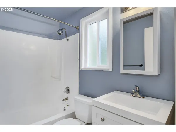 $134,500 | 1640 Village Park Place, West Linn, OR 97068