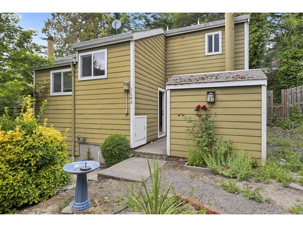 $134,500 | 1640 Village Park Place, West Linn, OR 97068