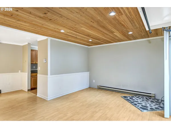 $134,500 | 1640 Village Park Place, West Linn, OR 97068