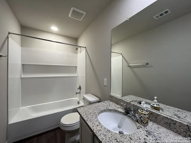 $1,850 | 15015 Homing Meadow, San Antonio, TX 78253