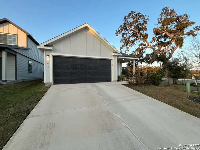 $1,850 | 15015 Homing Meadow, San Antonio, TX 78253