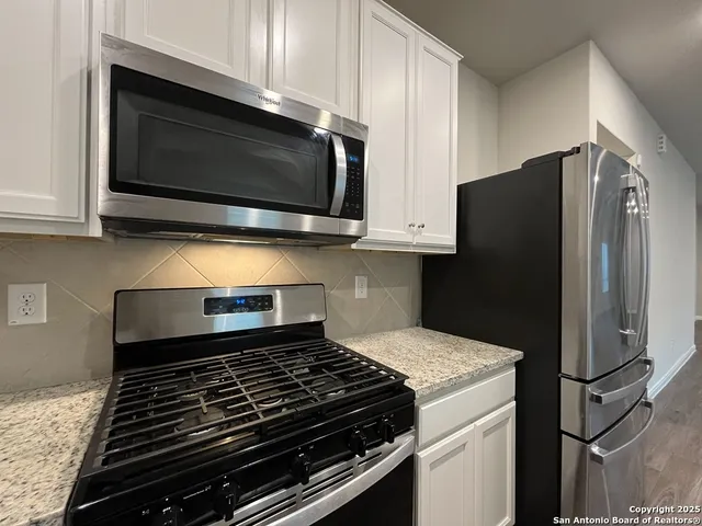 $1,850 | 15015 Homing Meadow, San Antonio, TX 78253